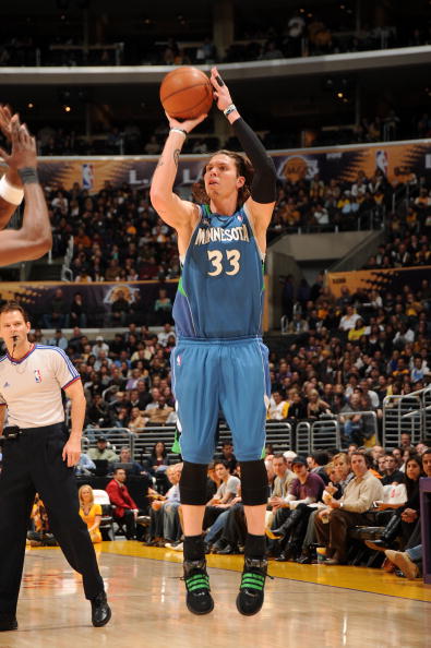 “比亚迪成为2025年欧洲U-21足球锦标赛官方合作伙伴”.