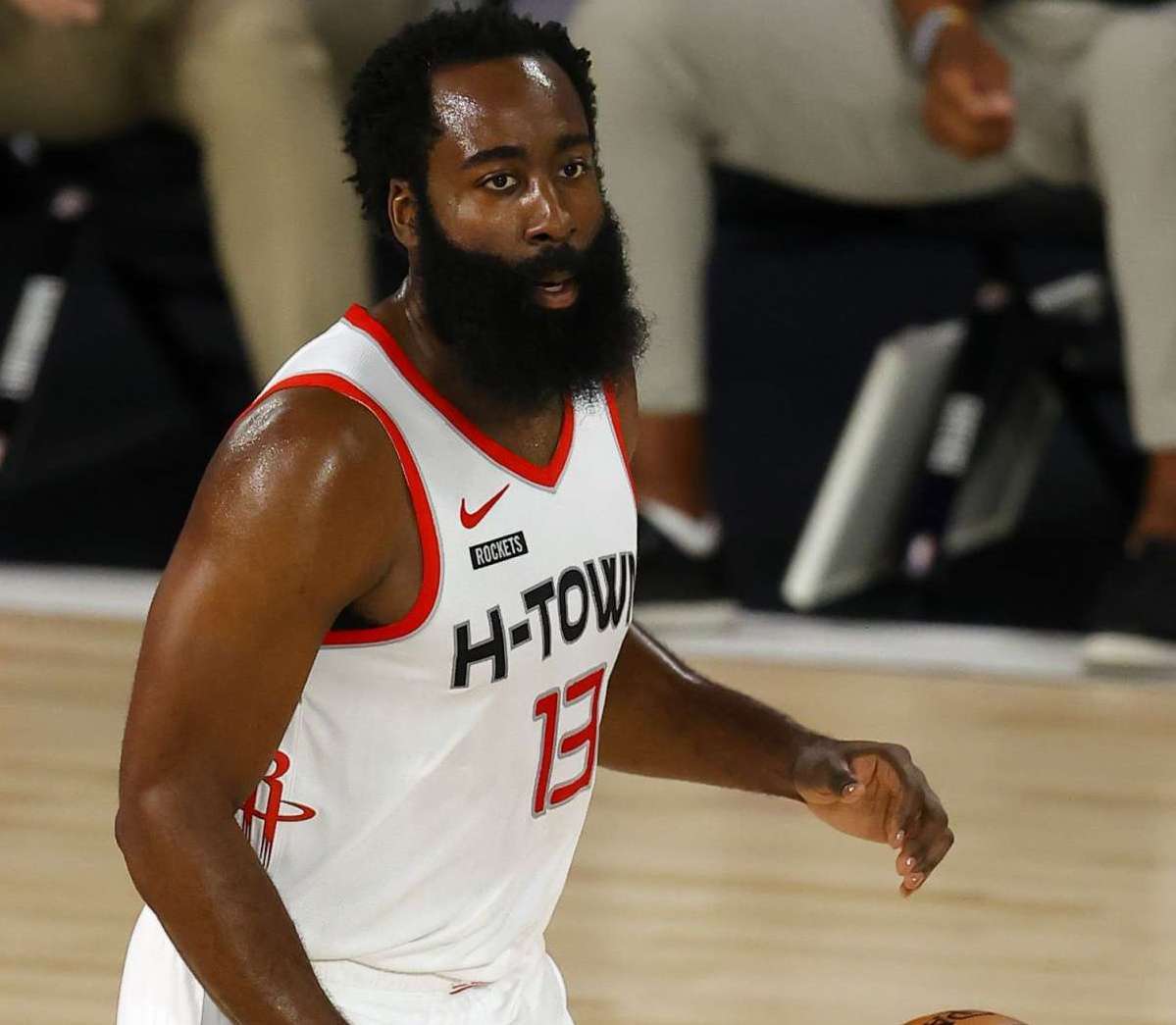 贴任航进行 贴任航进行