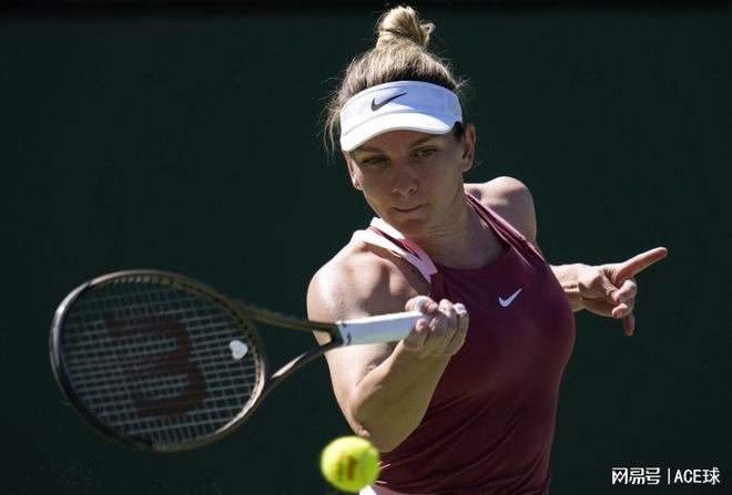 篮协掌门人全程陪伴中国男篮 进亚洲杯决赛他红了眼