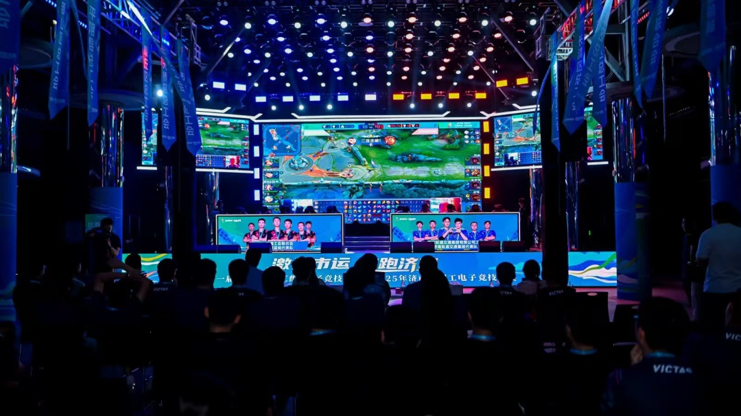 帕利尼亚：与哈维-马丁内斯相比很荣幸；了解他在拜仁的成就