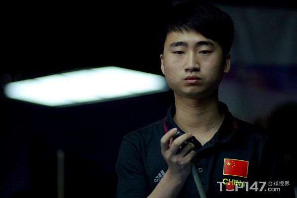 翼侧锋线 翼侧锋线