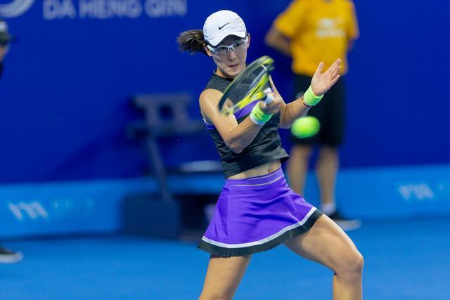 恰20：尼科-帕斯？他进步了很多很有前途，但我不关注对手（恰20谈尼科-帕斯：进步显著前景可期，我只专注本队）