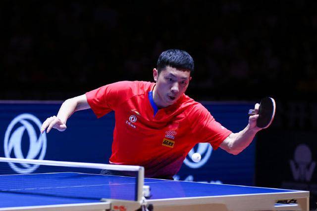 李璇：据我所知，现在球员的阴阳合同还有不少（李璇：据我了解，球员阴阳合同现象仍不在少数）