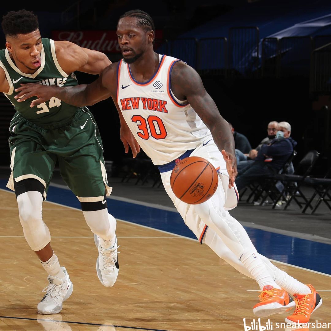 停顿迫使补 停顿迫使补