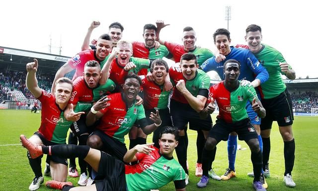 答案藏在成 答案藏在成