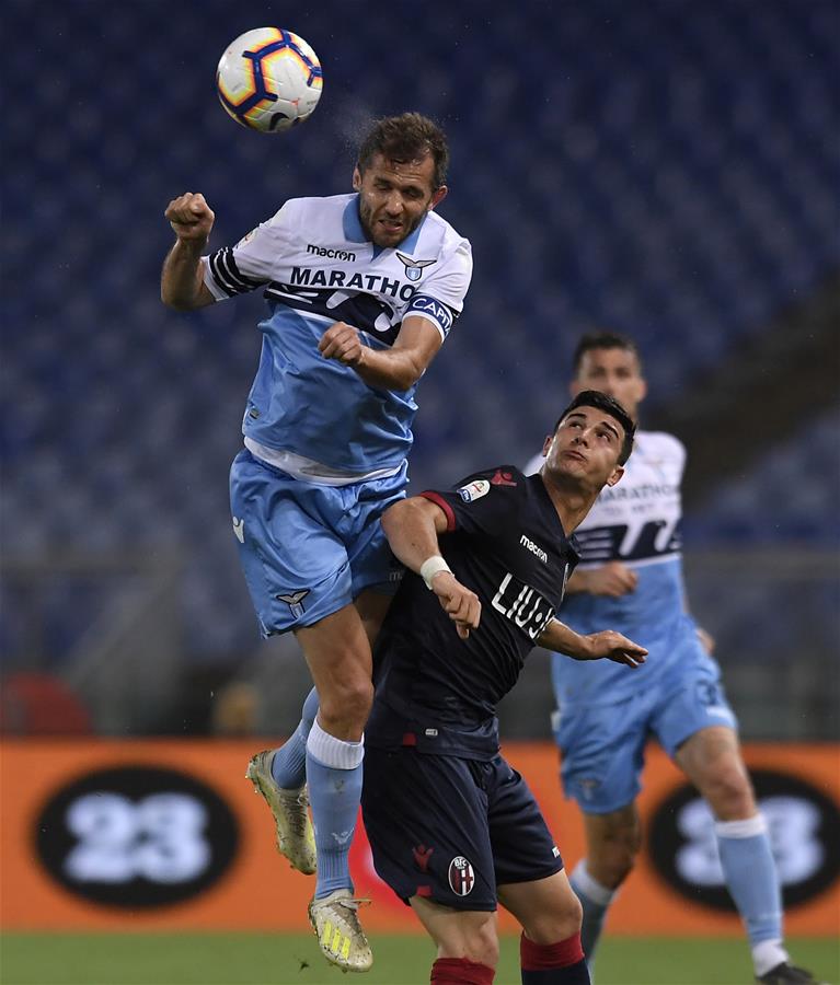 乙游委托：豪掷千金的女性，做了一次爱情的甲方